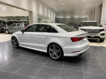 للبيع أودي A3 2015