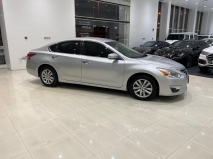 للبيع نيسان Altima 2013