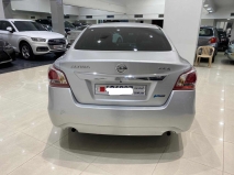 للبيع نيسان Altima 2013