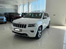 للبيع جيب Grand Cherokee 2016