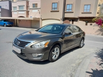 للبيع نيسان Altima 2013