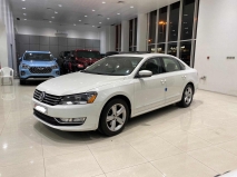 للبيع فولكس واجن Passat  2013