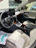 للبيع تويوتا RAV4 2019