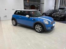 للبيع مني كوبر Mini Cooper 2013