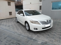 للبيع تويوتا camry 2010