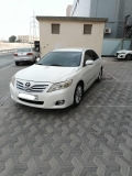 للبيع تويوتا camry 2010