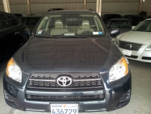 للبيع تويوتا RAV4 2010