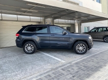 للبيع جيب Grand Cherokee 2016