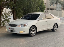 للبيع تويوتا camry 2003