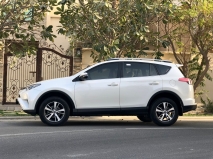 للبيع تويوتا RAV4 2016