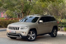 للبيع جيب Grand Cherokee 2014