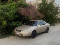 للبيع تويوتا camry 1999