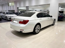 للبيع بي ام دبليو 7 Series 2011