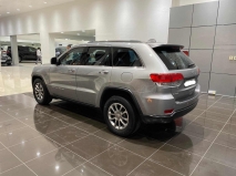 للبيع جيب Grand Cherokee 2014