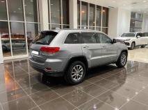 للبيع جيب Grand Cherokee 2014