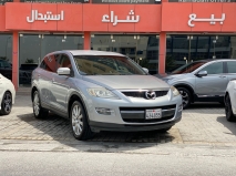 للبيع مازدا CX9 2008