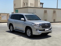 للبيع تويوتا Land Cruiser  2016