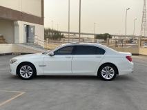 للبيع بي ام دبليو 7 Series 2012