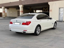 للبيع بي ام دبليو 7 Series 2012