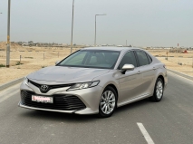 للبيع تويوتا camry 2018