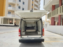 للبيع تويوتا Hiace 2013