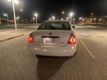 للبيع نيسان Altima 2006