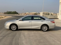 للبيع تويوتا camry 2017