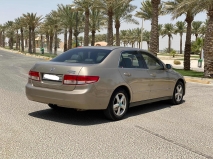 للبيع هوندا Accord 2005