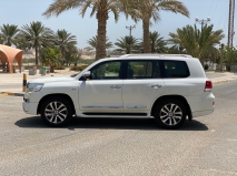 للبيع تويوتا Land Cruiser  2016