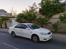 للبيع تويوتا camry 2004