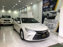 للبيع تويوتا camry 2016