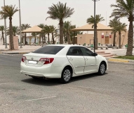 للبيع تويوتا camry 2013