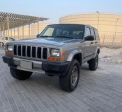 للبيع جيب Cherokee 2000