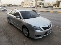 للبيع تويوتا camry 2011