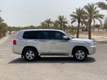 للبيع تويوتا Land Cruiser  2015