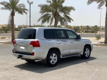 للبيع تويوتا Land Cruiser  2015