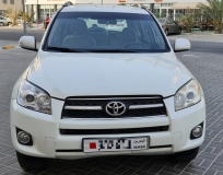 للبيع تويوتا RAV4 2012