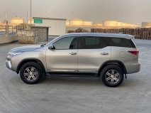 للبيع تويوتا Fortuner 2019