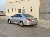 للبيع تويوتا camry 2014