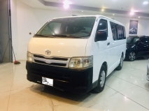 للبيع تويوتا Hilux 2011