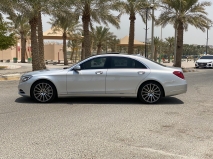 للبيع مرسيديس S class 2015