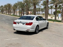 للبيع بي ام دبليو 7 Series 2012