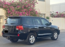 للبيع تويوتا Land Cruiser  2010