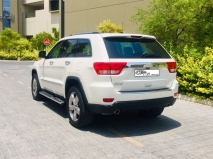 للبيع جيب Grand Cherokee 2012