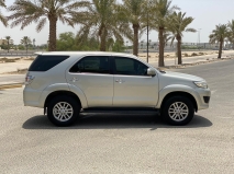 للبيع تويوتا Fortuner 2014