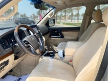 للبيع تويوتا Land Cruiser  2018