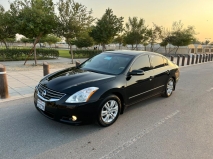 للبيع نيسان Altima 2011