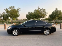 للبيع نيسان Altima 2011