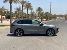 للبيع بورش Cayenne GTS  2013