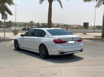 للبيع بي ام دبليو 7 Series 2016